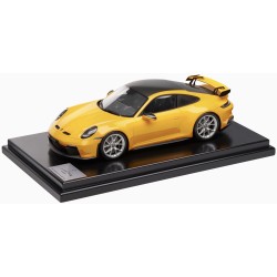 Porsche 992 GT3  “Premium Collector`s Edition“ (signal yellow)