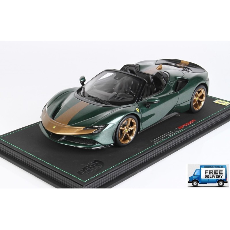 Ferrari SF90 Spider Pack Fiorano (Green Zeltweg) avec vitrine box