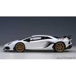 Lamborghini Aventador SVJ Autoart 79217 bianco asopo metallic white