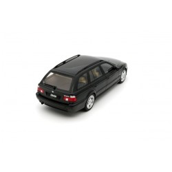 BMW 540i (E39) Touring M-Pack black 2001