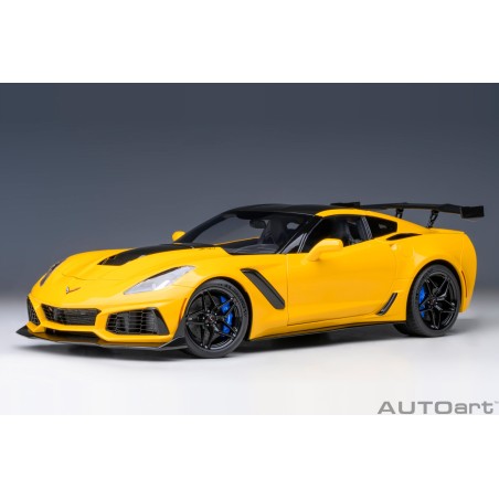 Chevrolet Corvette C7 ZR1 2019 (Corvette racing yellow tintcoat)
