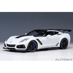 Chevrolet Corvette C7 ZR1 (arctic white)