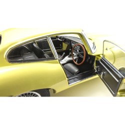 Jaguar E Type 3.8 Coupe MK1 1961 (RHD) Pale Primrose