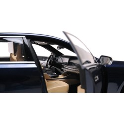 bmw I7 minichamps 110023202