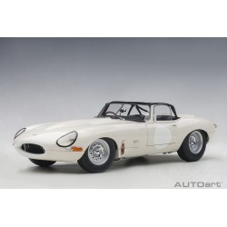 Jaguar Lightweight E-Type (white)