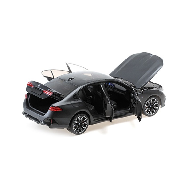 BMW I5 2023 (Frozen deep grey)