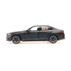 BMW I5 2023 (Frozen deep grey)