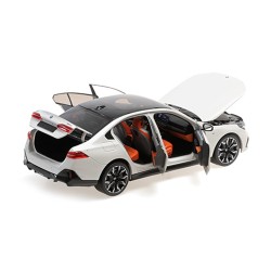 BMW I5 2023 (Mineral white)