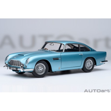 Aston Martin DB5 1964 (caribbean pearl/blue)