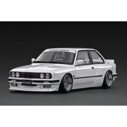 BMW E30 Pandem (white)