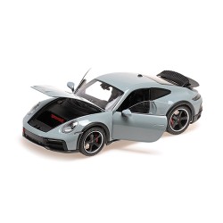 Porsche 911 992 Dakar (green)