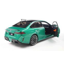 S1814701 bmw m5 solido