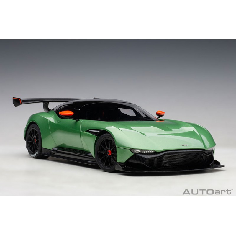 Aston Martin Vulcan 2016 (green metallic)