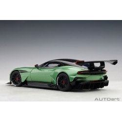Aston Martin Vulcan 2016 (green metallic)