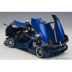 Pagani Huayra BC (blue carbon/carbon)