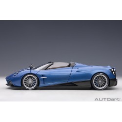 Pagani Huayra Roadster (blue carbon)