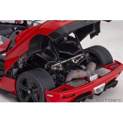 Autoart Koenigsegg Agera RS Chilli Red Carbon with Black Accents