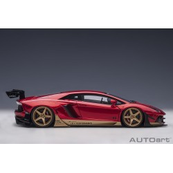 Liberty Walk LB-Works Lamborghini Aventador Limited Edition (Hyper rood met gouden accenten)