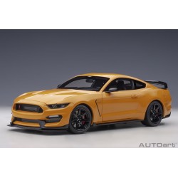 Ford Mustang Shelby GT-350R...