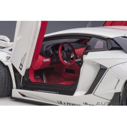 Liberty Walk LB-Works Lamborghini Aventador Limited Edition (metallic white/carbon bonnet)